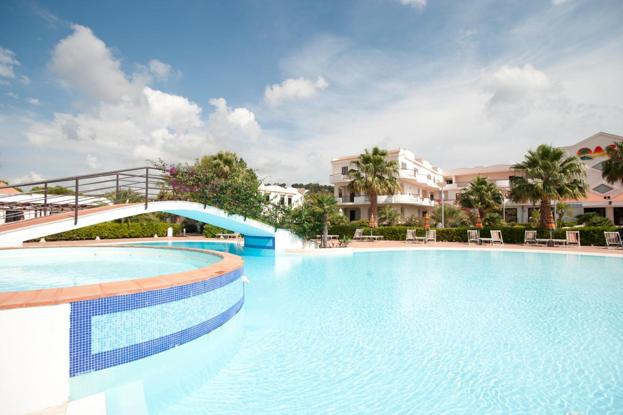Oasiclub Hotel - Appartamenti Vieste Exterior photo
